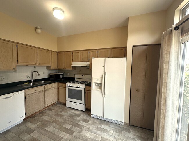 Foto del edificio - 1152 Vail Ct