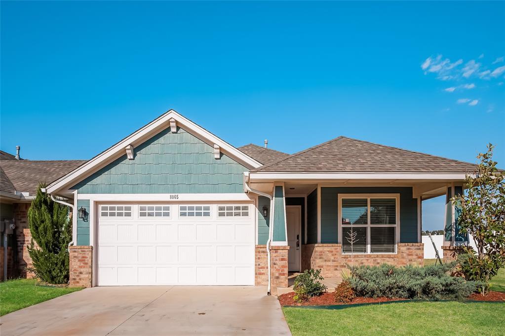 Foto principal - 8065 Brighton Ave