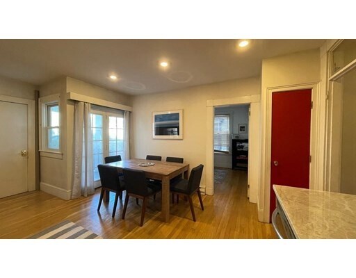 Building Photo - 57 Ellery St