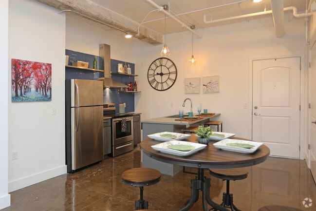 Dining Area - The Columbus Building
