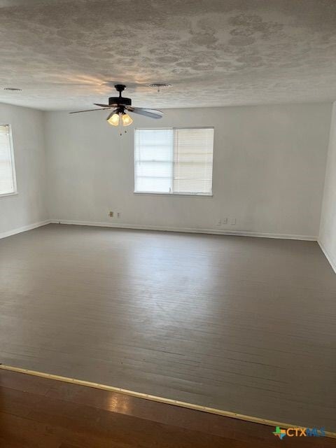 Foto del edificio - 208 E Voelter Ave