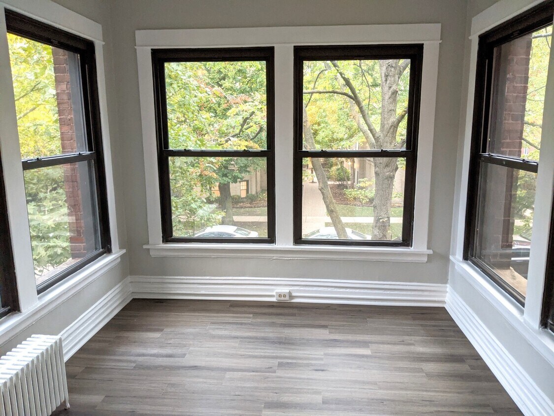 Foto principal - 837 Judson Ave