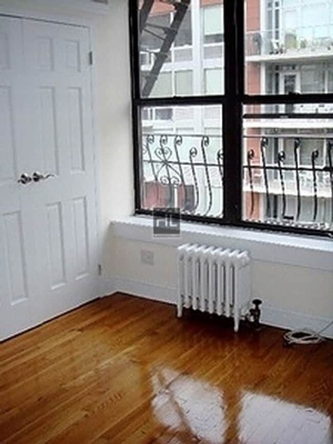 Building Photo - E 13TH ST.