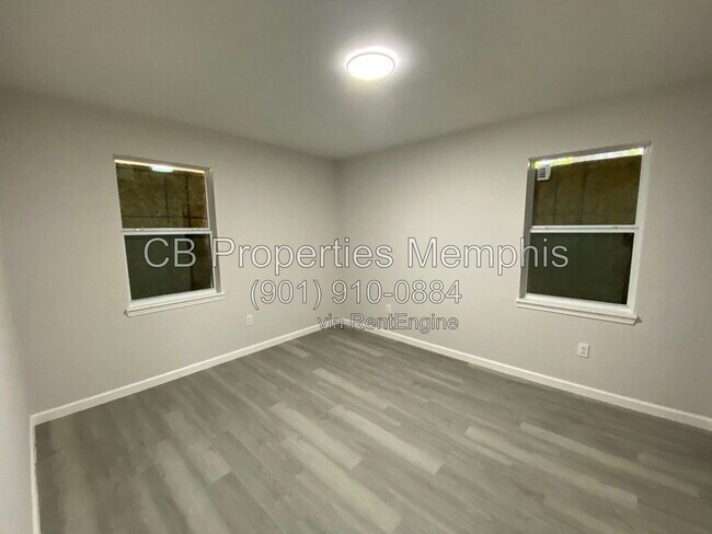 Foto del edificio - 4644 Huckleberry Cove
