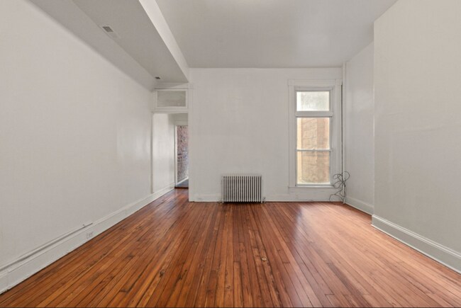 Foto del edificio - 217 E Preston St