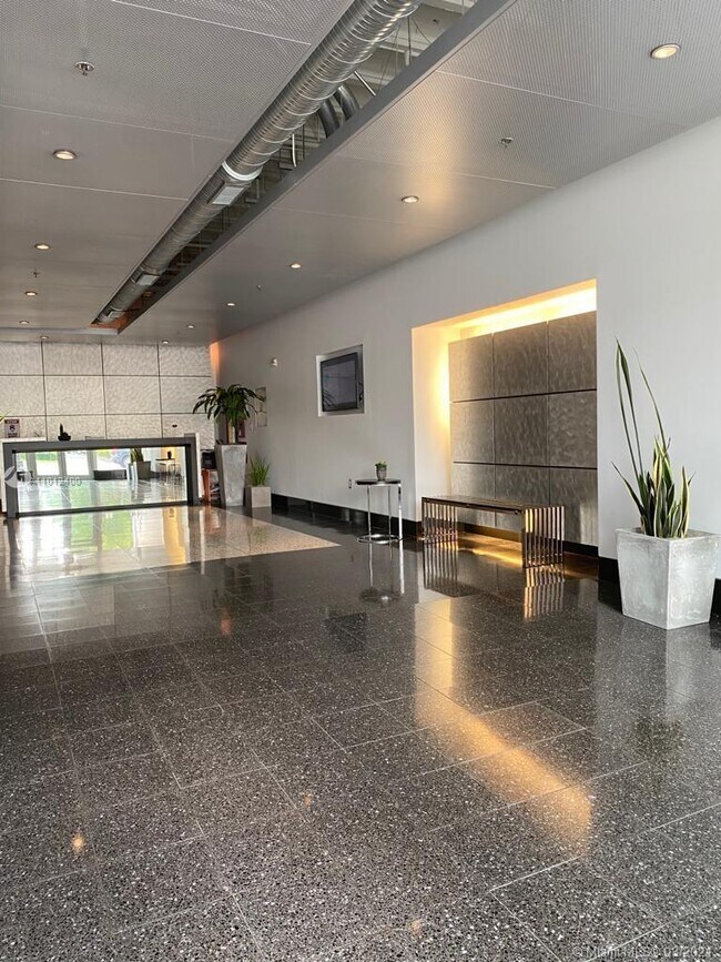 Building Photo - 8101 Biscayne Blvd