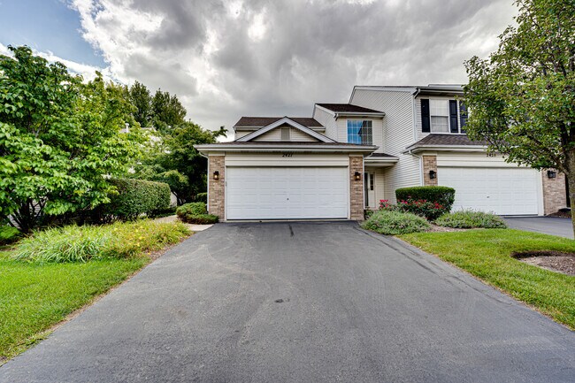 Foto del edificio - 2427 Stoughton Cir