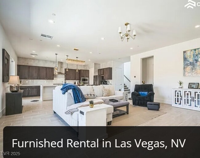 Building Photo - 9031 Coastal Oaks St