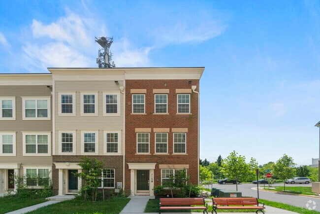 Building Photo - 7113 Brick Kiln Cir