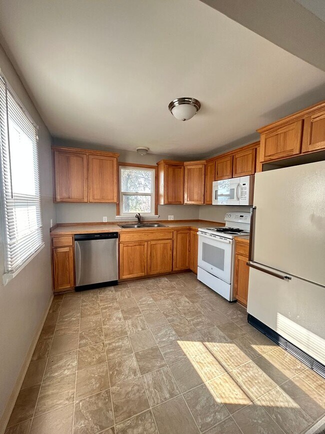 Foto del edificio - PL001-1504/ 1506 NW Vine St-Zachary