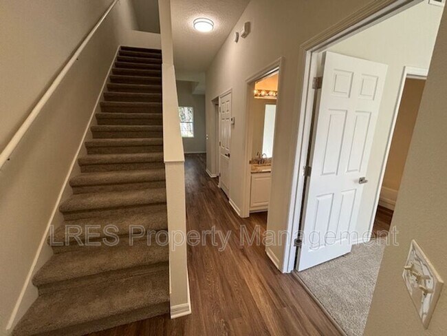 Foto del edificio - 600 Northern Way