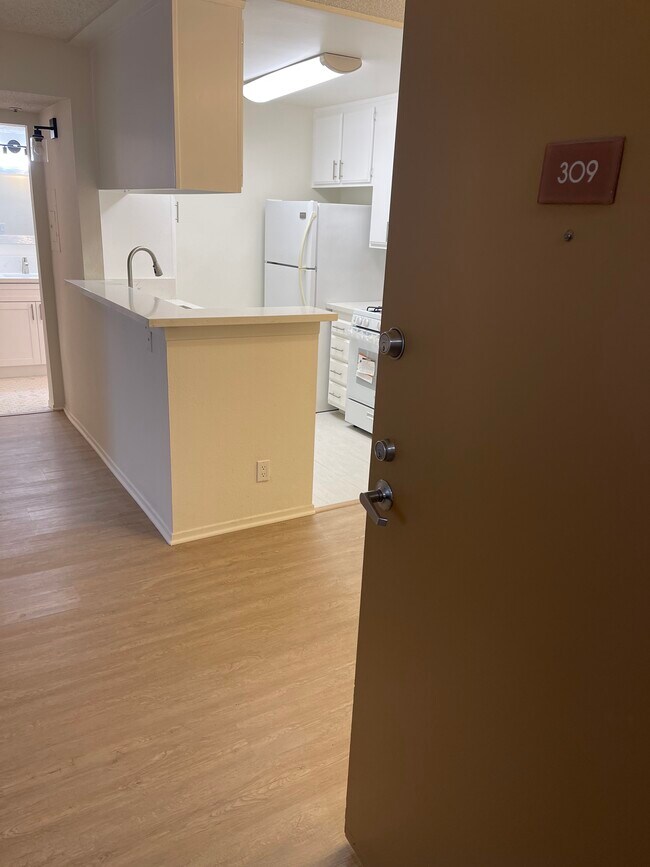 Foto del edificio - Hayworth Apartments