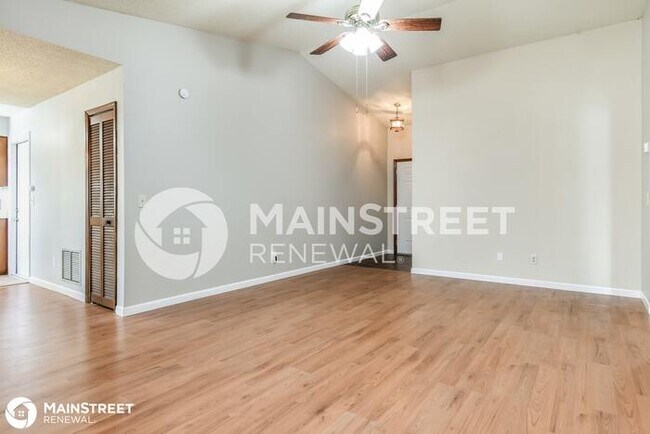 Foto del edificio - 4609 WELLESLY DR, ORLANDO, FL 32818