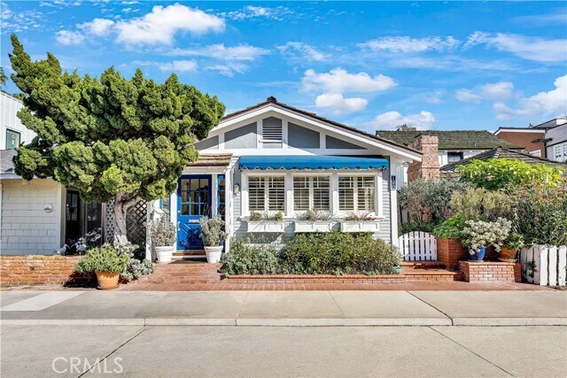 Primary Photo - 120 Apolena Ave
