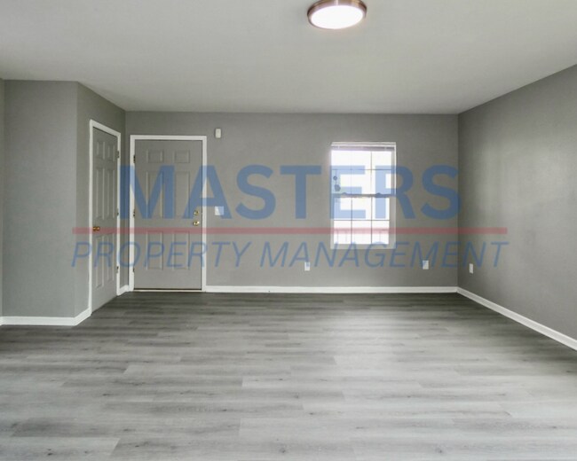 Building Photo - 4 Bed | 1.5 Bath | Spacious Rental Home