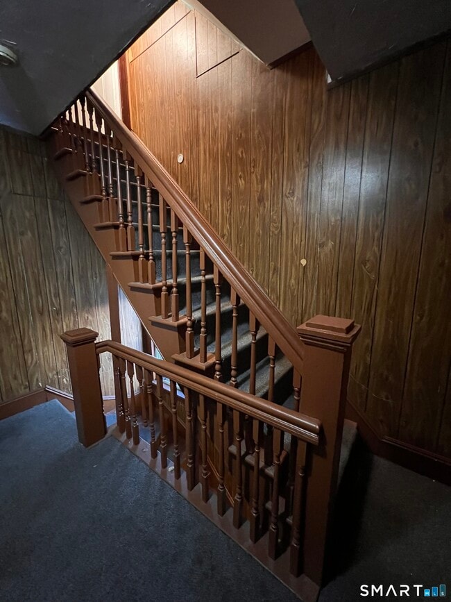 Building Photo - 128 Prince St