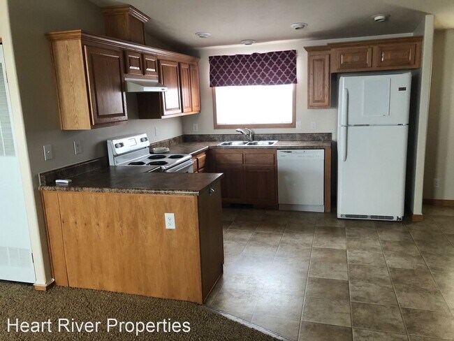 Foto del edificio - 3 br, 2 bath House - 405 4th Ave SW