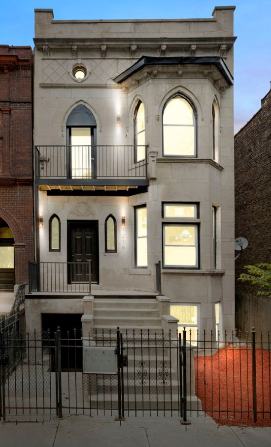 Foto del edificio - 3216 W Fulton Blvd