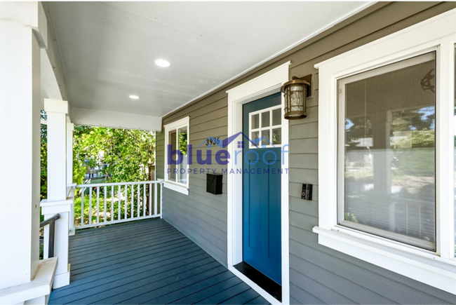 Foto del edificio - 3936 NE 10th Ave