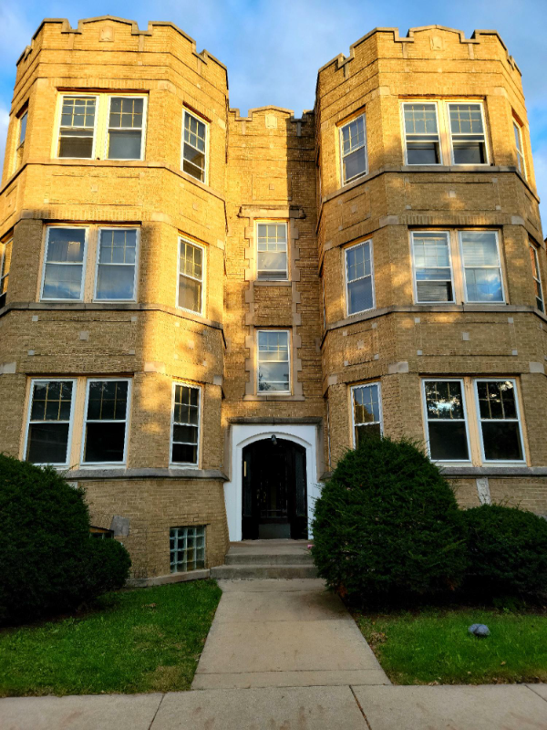 Primary Photo - 10919 S Vernon Ave