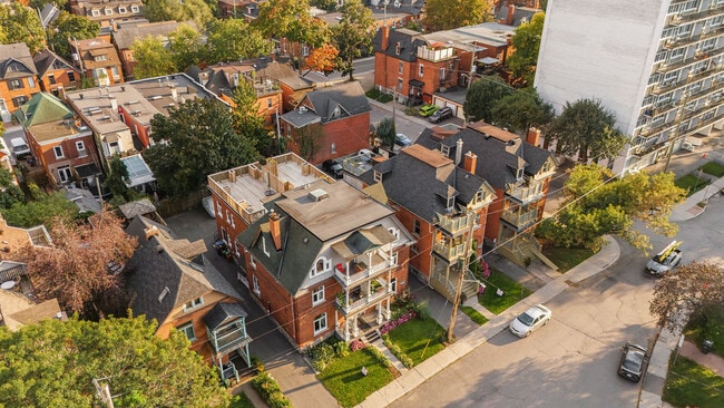 Building Photo - MacLaren Heritage Collection