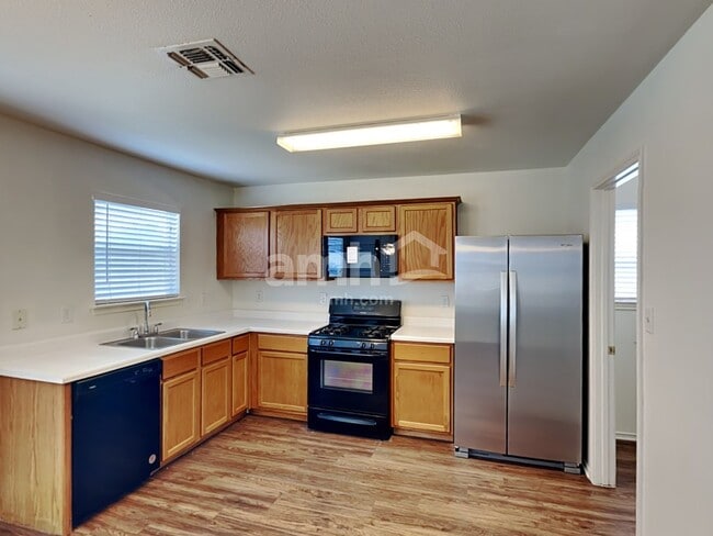 Building Photo - 8438 Favero Cove