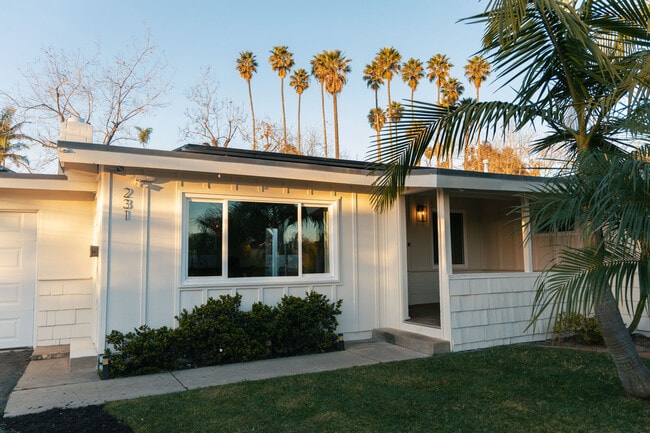 Building Photo - 231 Hannalei Dr