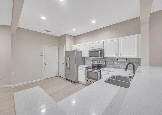 Foto del edificio - 4923 Barnstead Dr