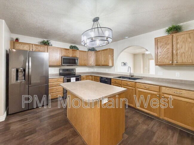 Foto del edificio - 955 Alton Dr