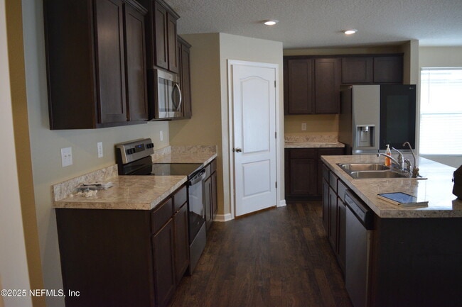 Foto del edificio - 3583 Sunfish Dr