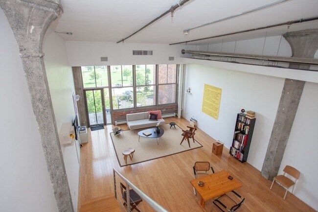 Foto del edificio - 156 Porter St