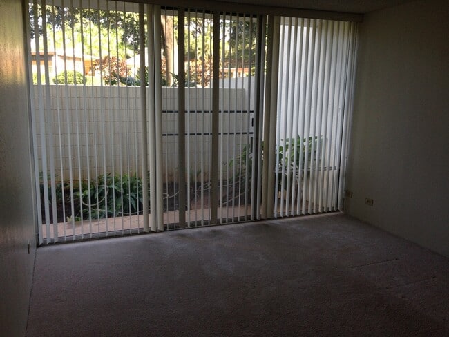 Foto del edificio - Pearl II - Ground Floor Unit, with large lanai, covered/secured parking, washer/dryer in unit, te...