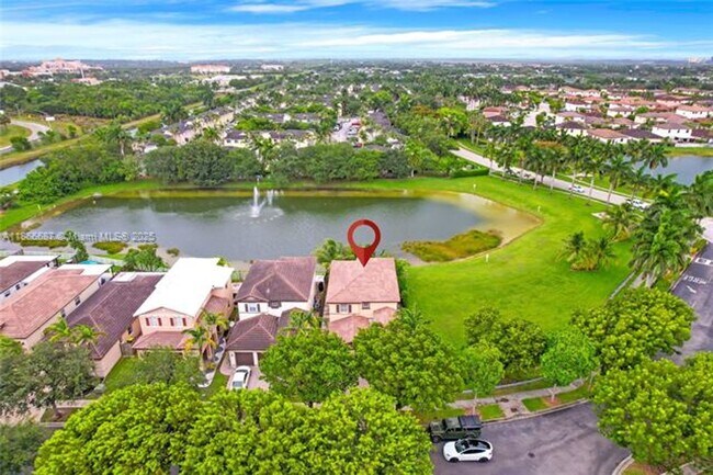 Foto del edificio - 363 NE 25th Terrace