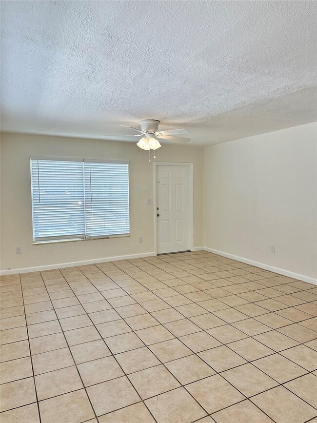 Foto del edificio - 1409 NW 2nd Ave
