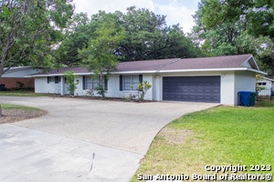 Foto del edificio - 1338 Grey Oak Dr