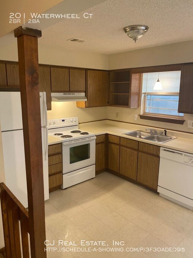 Foto del edificio - 201 NW Waterwheel Ct