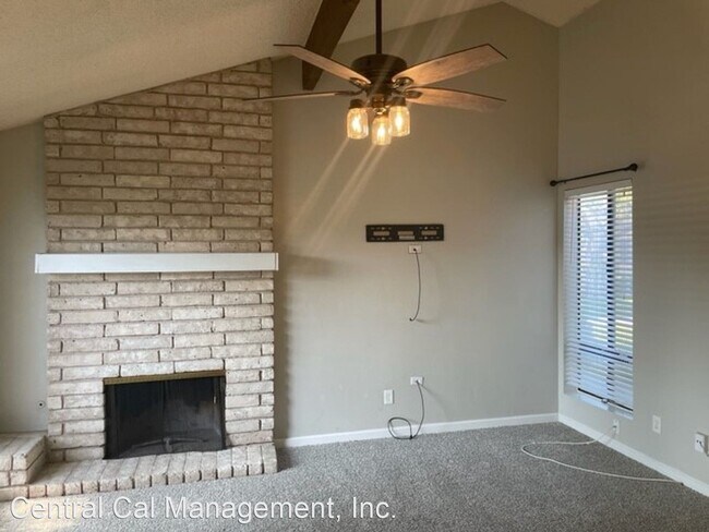 Building Photo - 4800 Treanna Ave