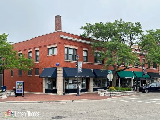 Building Photo - 342 Park Ave