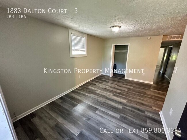Foto del edificio - 1883 Dalton Ct
