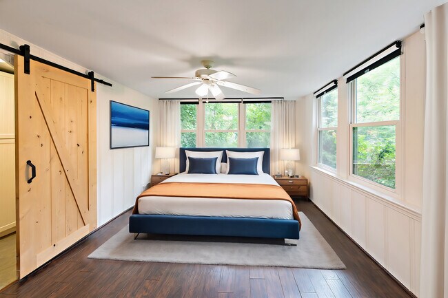 Building Photo - Gorgeous 3 Bed 1.5 Bath!!