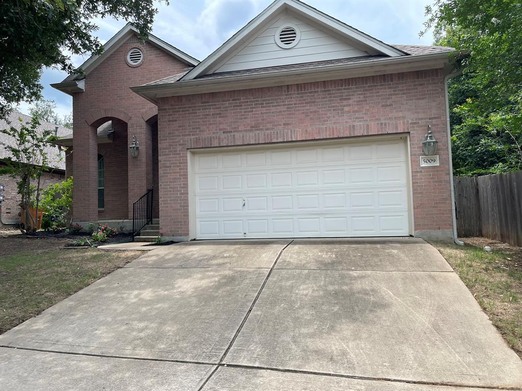 Primary Photo - 5009 Hibiscus Valley Dr