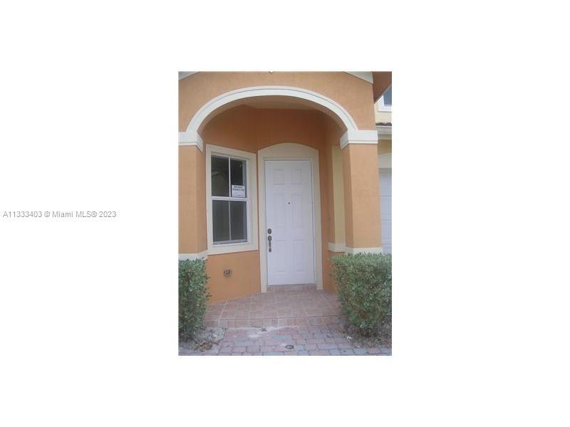 Primary Photo - 27420 SW 138th Path