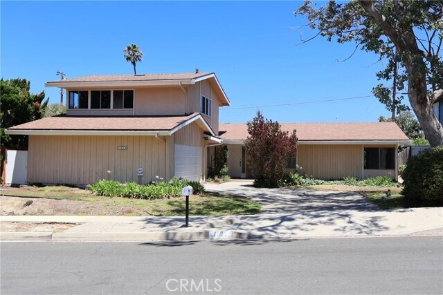Primary Photo - 7023 Starstone Dr