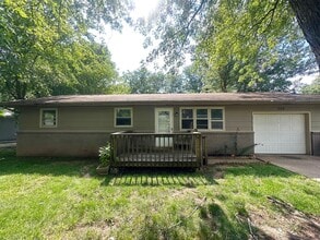 Building Photo - 209 S Dale Ave