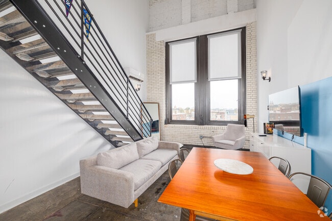 3BR, 2BA - 1,255SF - Living Room - West Lofts