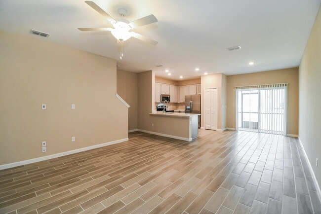 Building Photo - 344 Cherry Ridge Dr