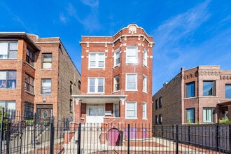 Building Photo - 1105 S Richmond St