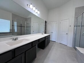 Building Photo - 14147 Little River Dr