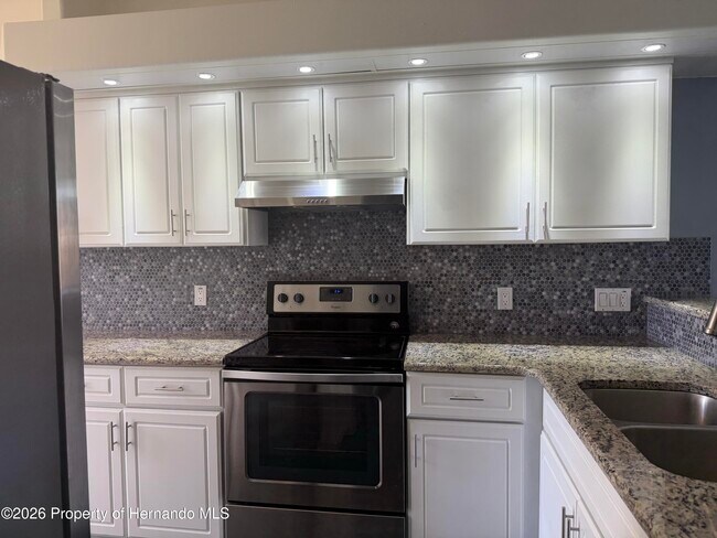 Building Photo - 9407 Burnam Dr