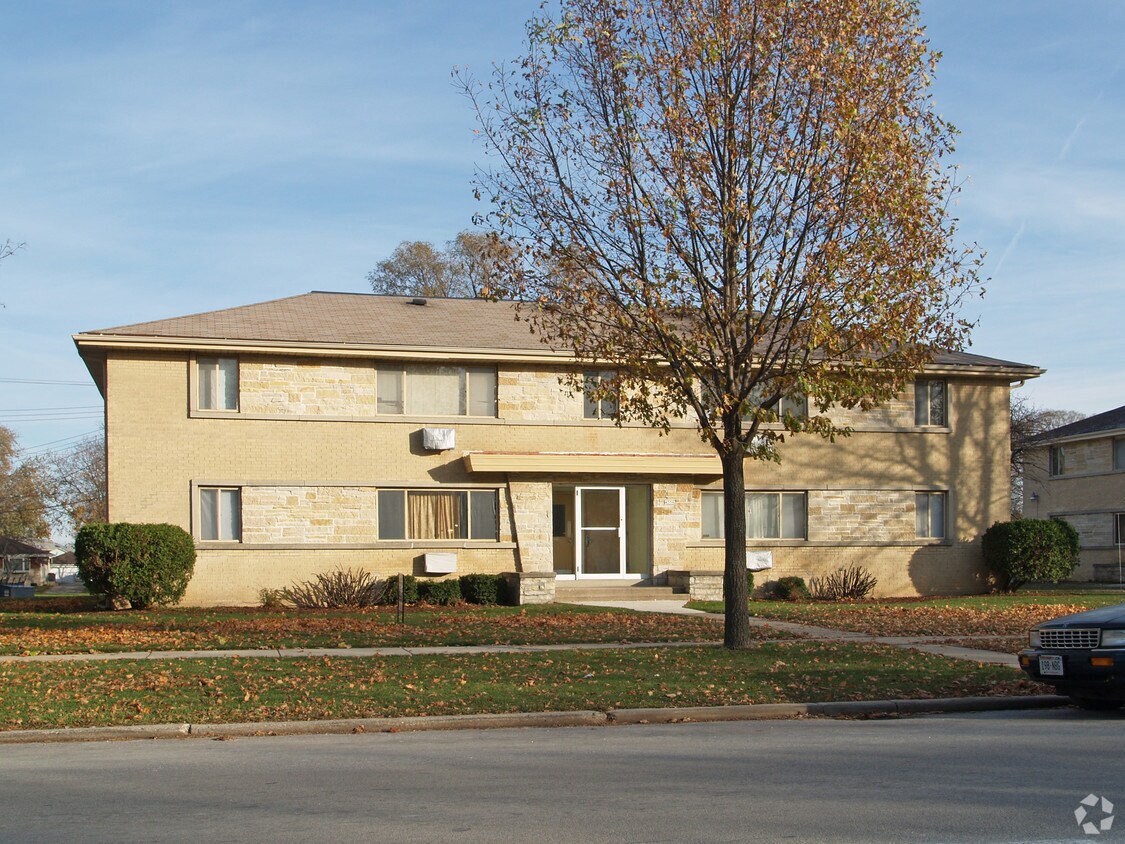 Building Photo - 4356 N 84th St